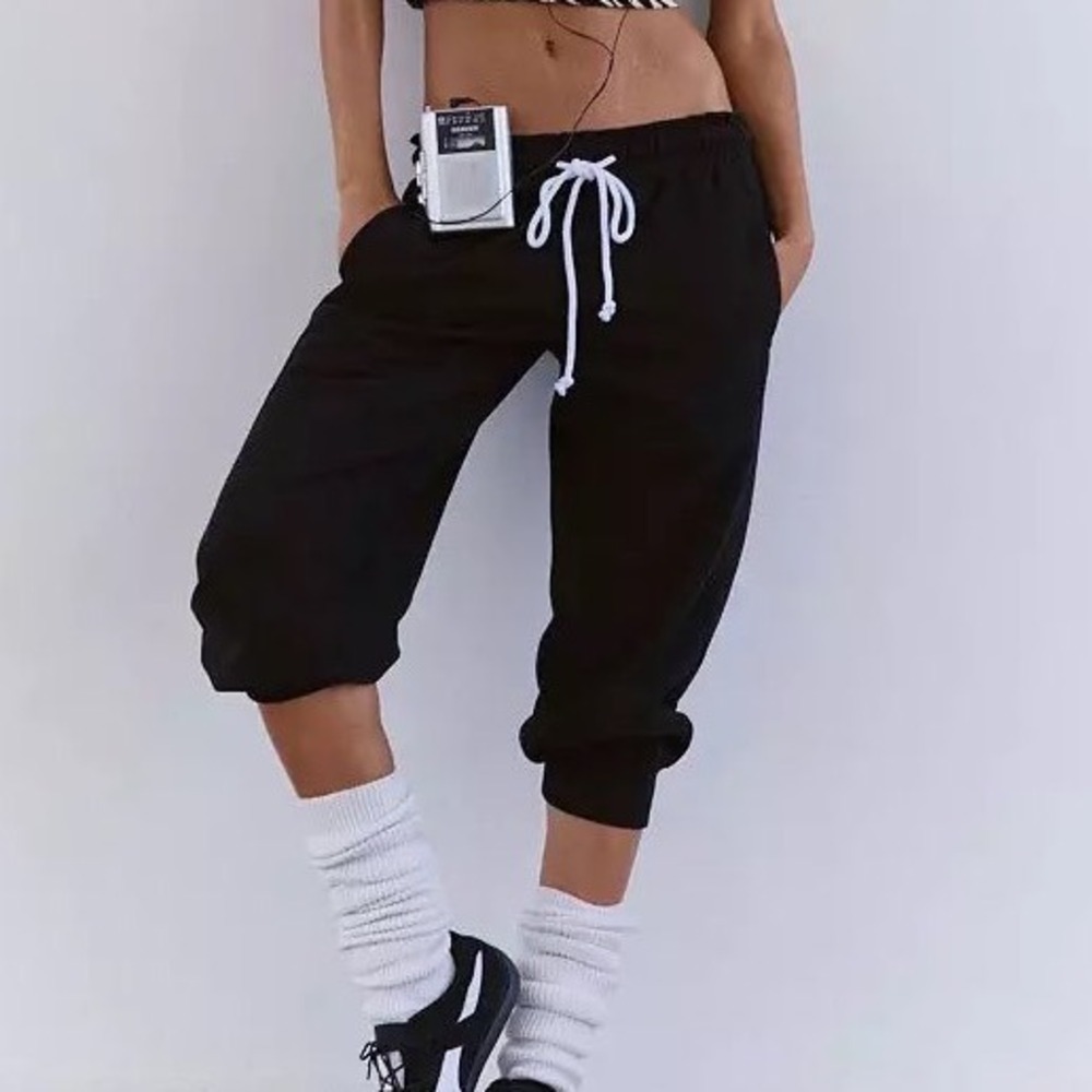 Free People Movement Women's Flutter Cropped Joggers Black Small NEW